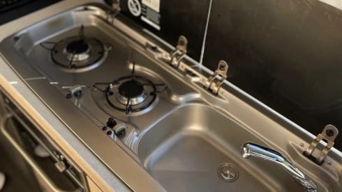 Iona (Automatic) – Auto-Trail Expedition from 2024 (Automatic)