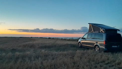 4p Mercedes-Benz Marco Polo 4matic campervan from 2020