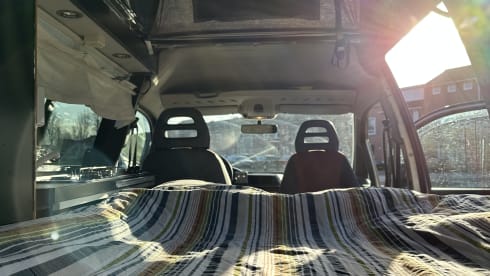 Cheetah – Cheetah 2 person Fiat Scudo bus camper