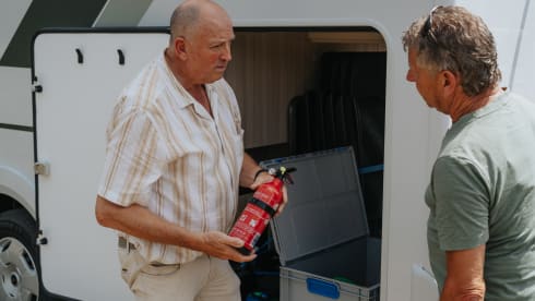 4p Ford semi-integrated uit 2025