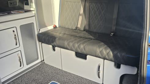 Casper – 4 berth Volkswagen campervan from 2021