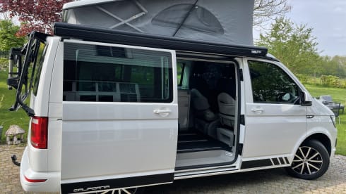 De Witte – Adventurous Volkswagen California T6 - 4 pers. 