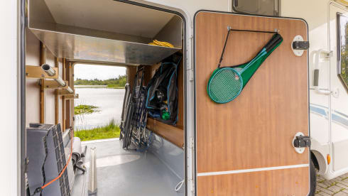 Nice Fiat semi-integrated camper for 5p