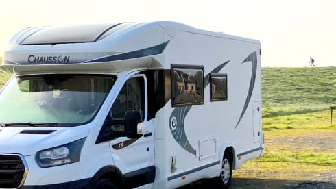 The freedom suite – Ideal family camper for up to 5 people