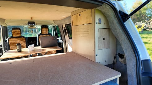 FLO – "FLO" the Climate Camper - A Fully Electric VW ID Buzz Campervan