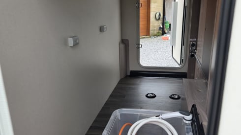 Swift – Levy Nook on Wheels | 2026 Luxury Auto Motorhome (4 Berth)