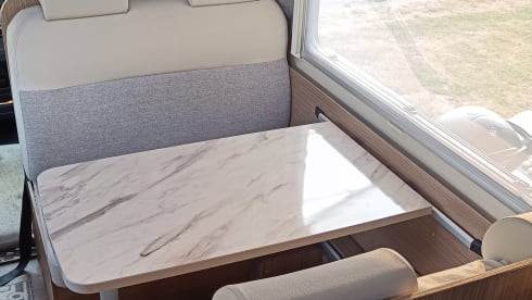 Rupelcamper – 6p Carado alcove from 2019