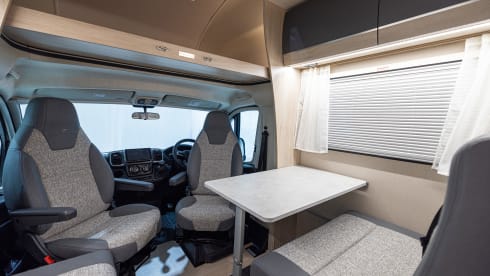 2025 Auto Trail Expedition C71