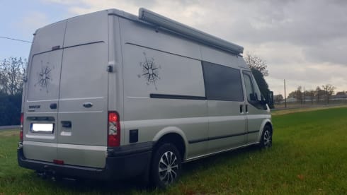 Vanny – 2p Ford campervan uit 2013