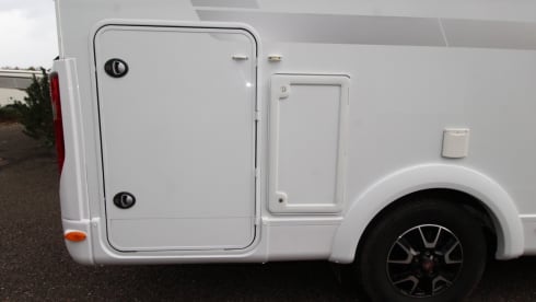 Wonderfully compact Laika