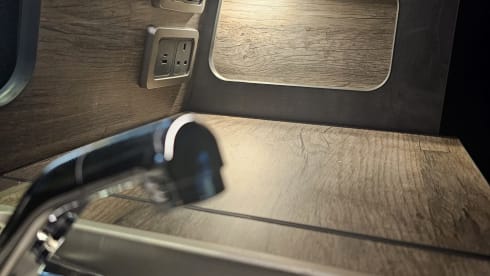 Silverline Swamper – 4 berth Volkswagen campervan from 2018