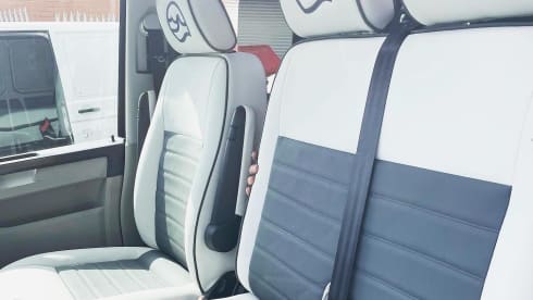 Luxury T6 Volkswagen Campervan