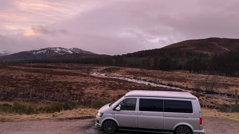 SM Campers – 4 berth VW Camper 2018
