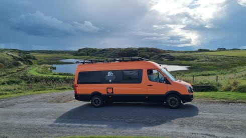 Jalfrezi  – 3 berth Volkswagen campervan from 2017