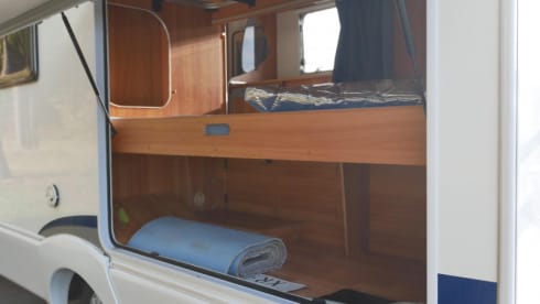 6-person family camper, alcove, Joint Euroliner