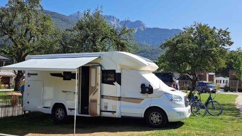 4p Benimar semi-integrated from 2018
