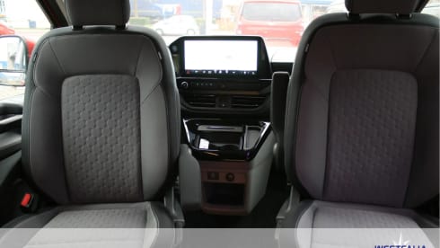 4p Westfalia bus from 2025
