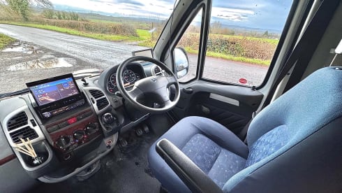 Hugo – Fiat campervan met 4 slaapplaatsen uit 2003