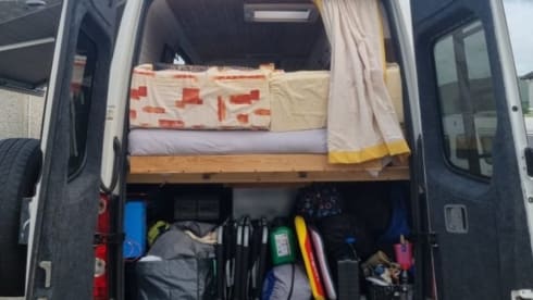 Gwen SteVANi β 2 Berth 2014 VW Crafter