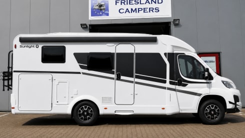 E-type – Gloednieuwe Sunlight Camper 2026 | Lengtebedden + Hefbed | 2–4 Pers.