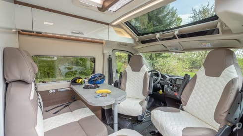 Off the Grid 1 – Brand new 6.36 bus camper with automatic transmission and solar panel, "off the grid no. 1"
