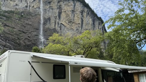 Odette – Luxury Family camper 5 p