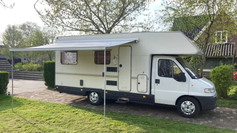Fiat Ducato motorhome, 6 persons