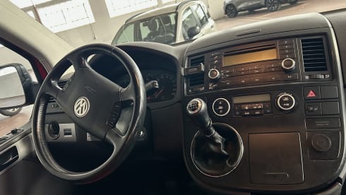 Volkswagen Multivan T5 TDI 4X4 CONFORT