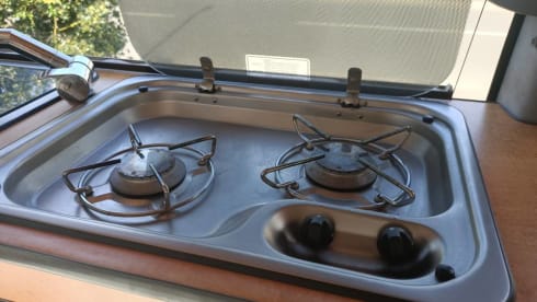 Dallas – 5 berth Toyota campervan from 1995