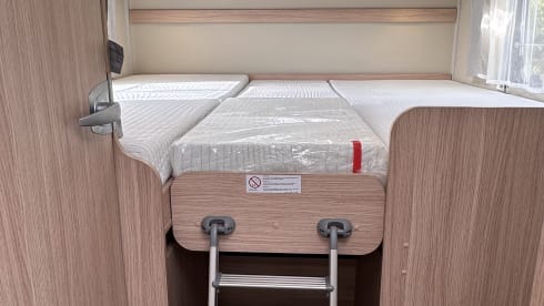 Very luxurious and spacious Adria Matrix family camper (max. 5 pers.).