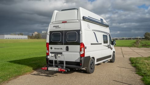 Easy Rider Family – Super compact 4-person campervan with 4 sleeping places and automatic transmission