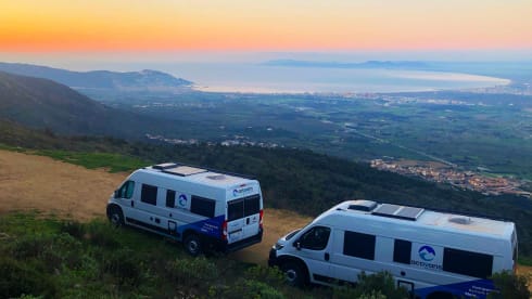 VAN Bike & Surf -2-4 people- Costa Brava - Spain