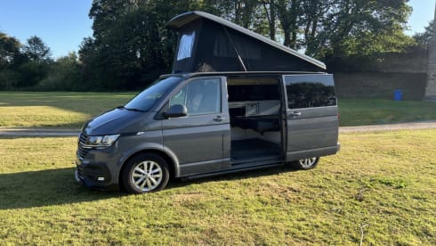 Rita  – 4 berth Volkswagen campervan from 2021