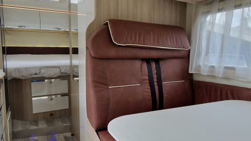 2p Sun Driver semi-integrated uit 2024