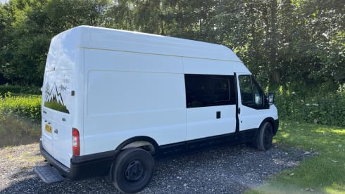 Jean ford van dam  – 3 berth Ford Transit campervan 