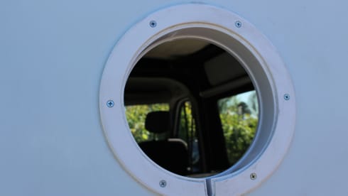 Renault-Bus mit 2 Sitzen aus dem Jahr 2017