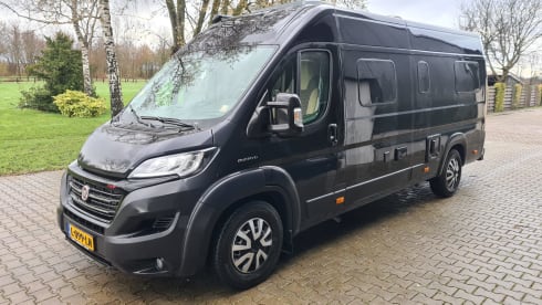 De Westereender Flitz – Pössl Buscamper 160 hp Automatic from 2019