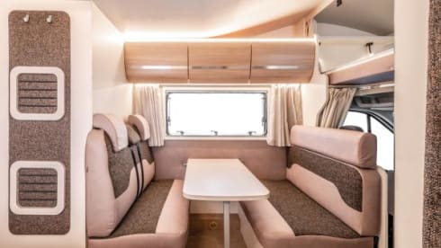 6 berth Rimor Evo5 2022