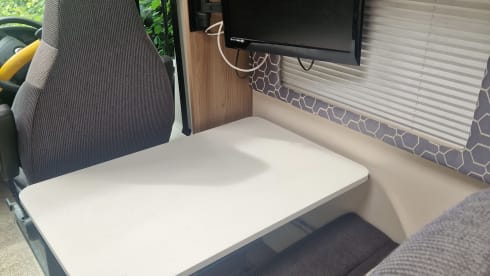 Colette – 4 berth Swift 664 escape from 2018