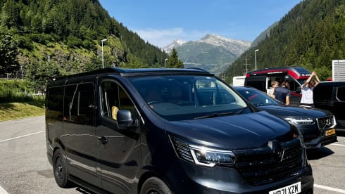 Taylor Trafic – **’Renault Trafic Sport Camper - 4 Birth**