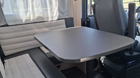 4-seater Ford integrated from 2021