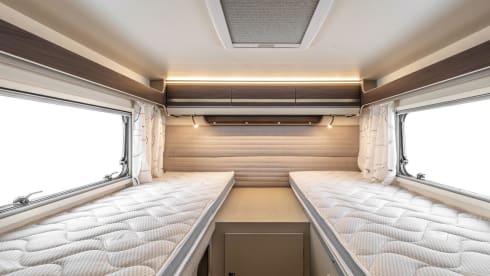 spacious family campers, year 2022 + 2019, 5-person family campers