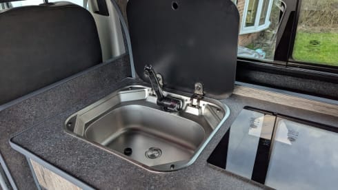 Bob  – Beautiful 4 berth Volkswagen camper van 2016 (2 adults & 2 children)
