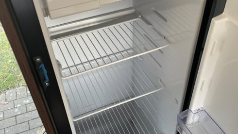 Camper 5P met large kingsize bed