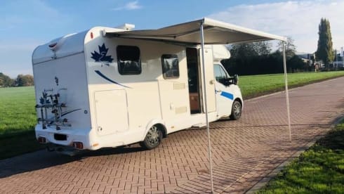 Carpe Diem – 4p Renault Semi-Integral from 2016