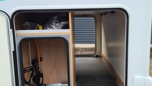 Joa 75T – Modern family mobile home for 5 people under 3.5t