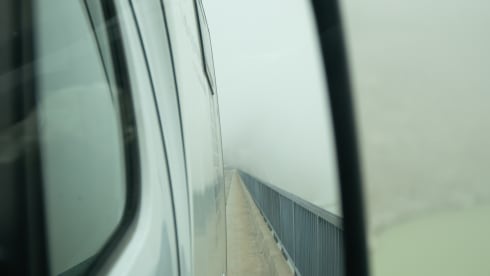 Jeff Benzos – Self-sufficient adventure Mercedes Sprinter for winter and summer