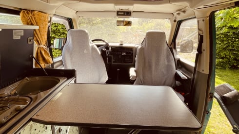 4p Volkswagen campervan from 1995