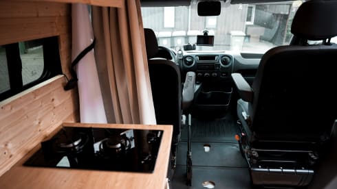 Donna Lina 2.0 – 2p Renault campervan from 2012