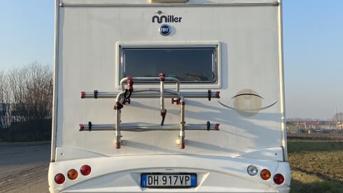 Mobilvetta Camper Attic 6 seats from 2007
